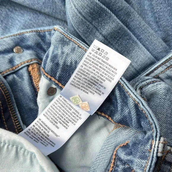 American Eagle Dreamy Drape Curvy Super High-Rise Baggy Wide Leg Jeans EUC Sz 10 - Picture 14 of 14